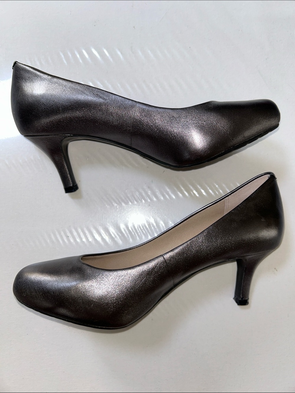 Rockport Walkability Metallic Black Women's Comfort Heels